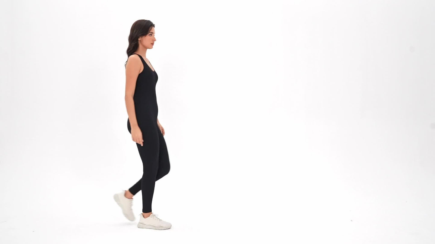 Women's Athletic Jumpsuit Seamless Ribbed Yoga Jumpsuit Tight Tank Bodysuit Sleeveless Workout Jumpsuit