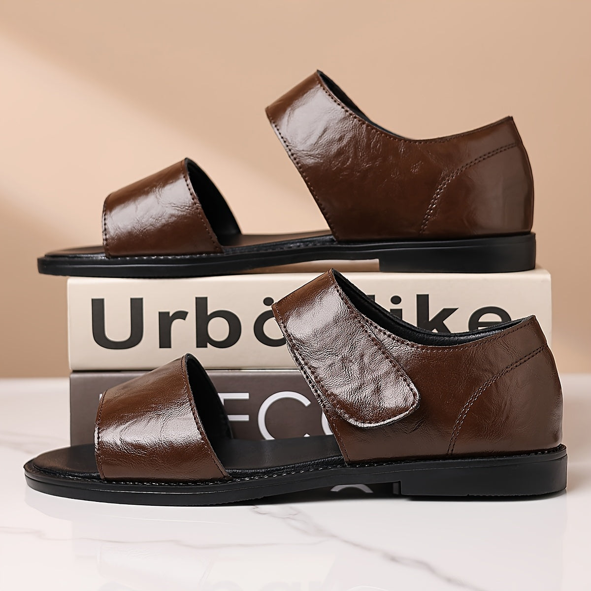 Mens Breathable Sandals Casual Beach Shoes Soft Sole Trend Shoes Anti-slip Wear-resistant Two Colors