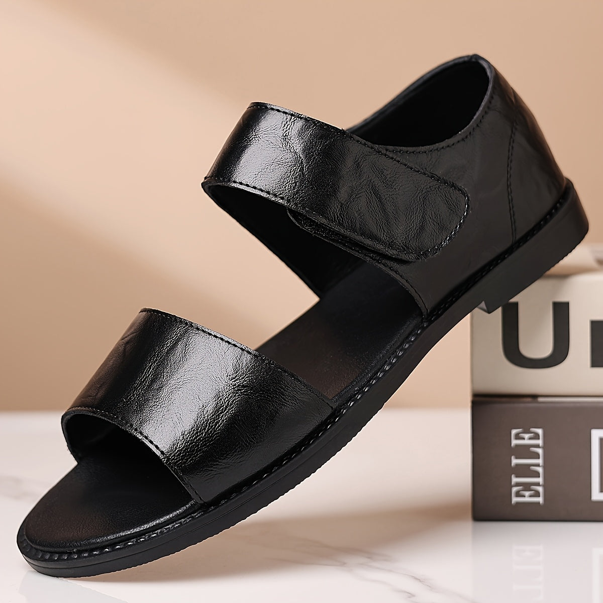 Mens Breathable Sandals Casual Beach Shoes Soft Sole Trend Shoes Anti-slip Wear-resistant Two Colors